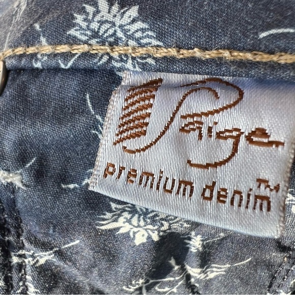 Paige Women's Skyline Distressed Skinny Ankle Jeans Sz 27 Low Rise - Picture 10 of 11